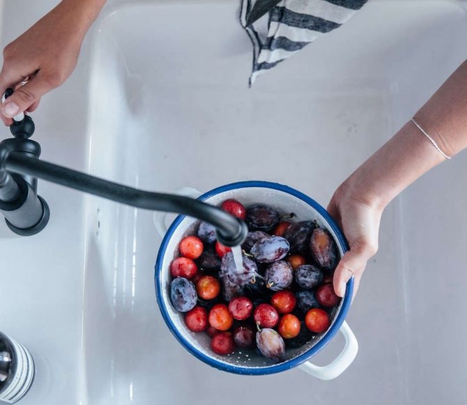 Our-Home-Stories-Ikea-kitchen-Remodelista-5A